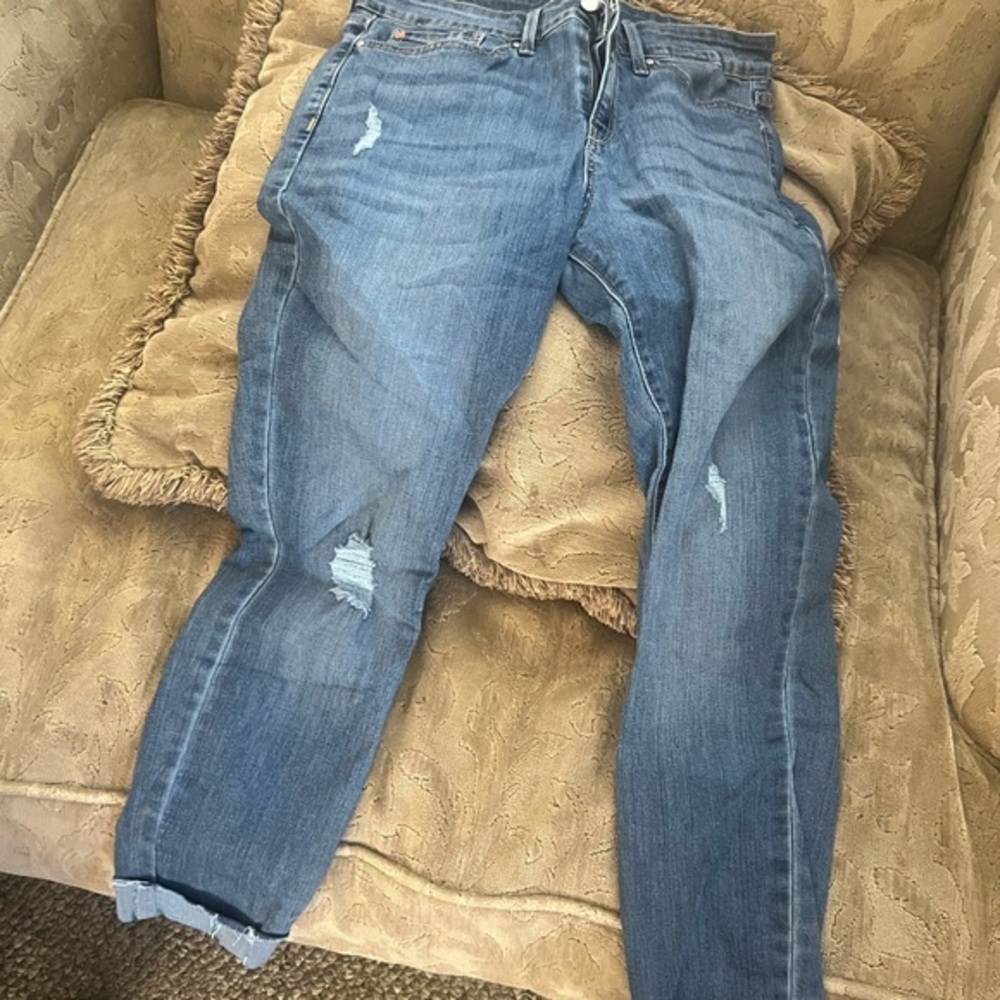 Levi's Denizen Light Blue Skinny Jeans